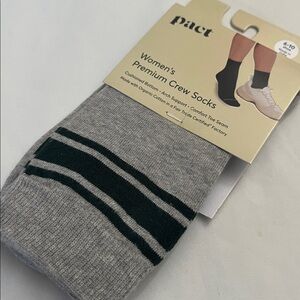 Pact Organic Cotton Crew Socks
